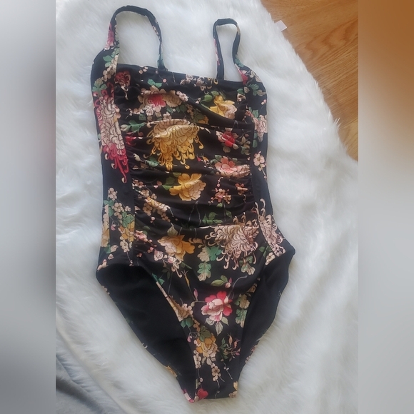 Johnny Was All Over Floral Print Bathing Suit, Size Small - Picture 2 of 7